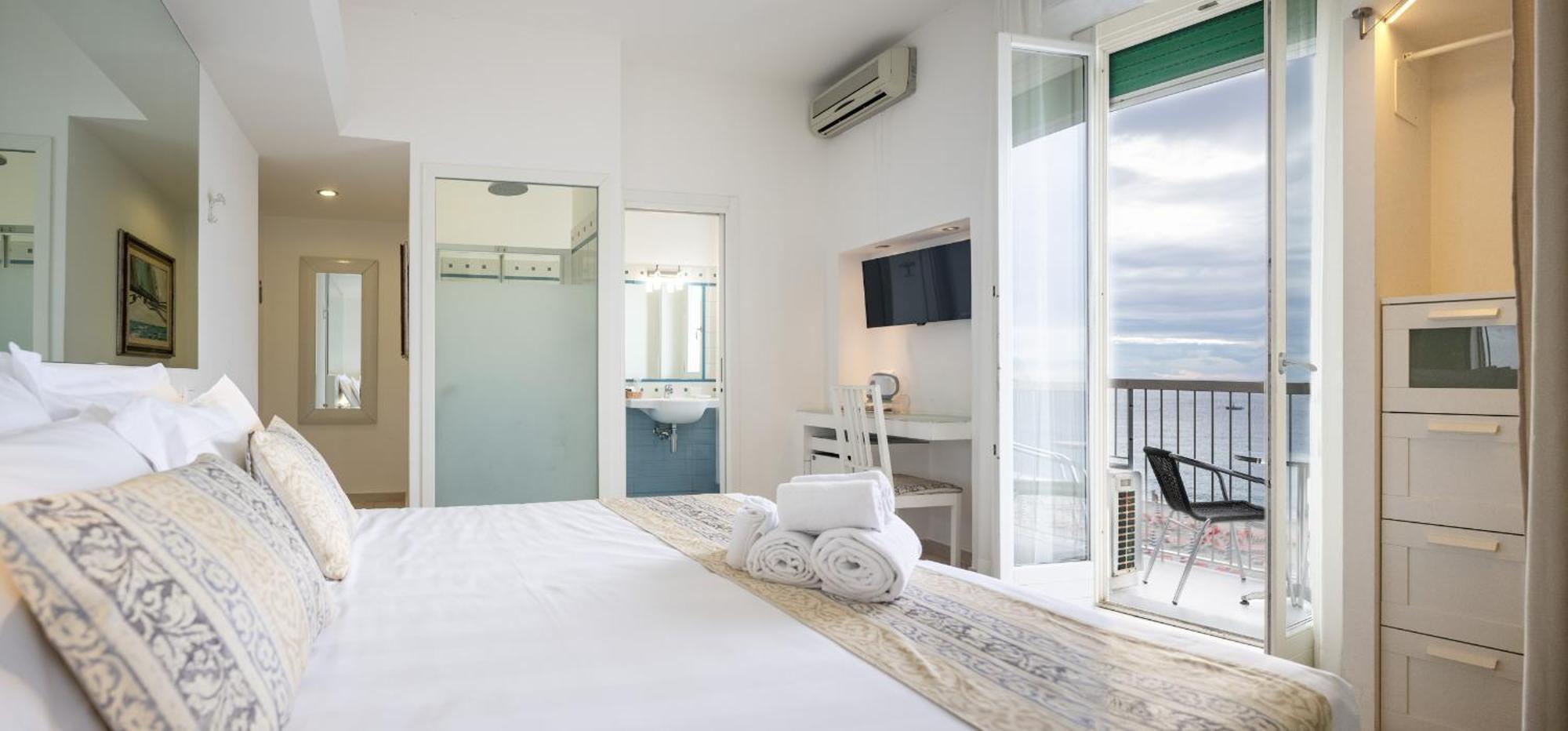Hotel Ligure Spotorno Extérieur photo