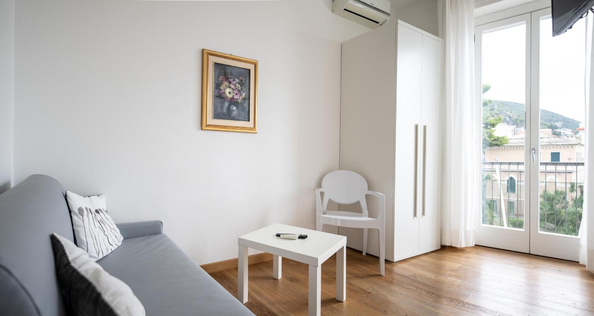 Hotel Ligure Spotorno Extérieur photo